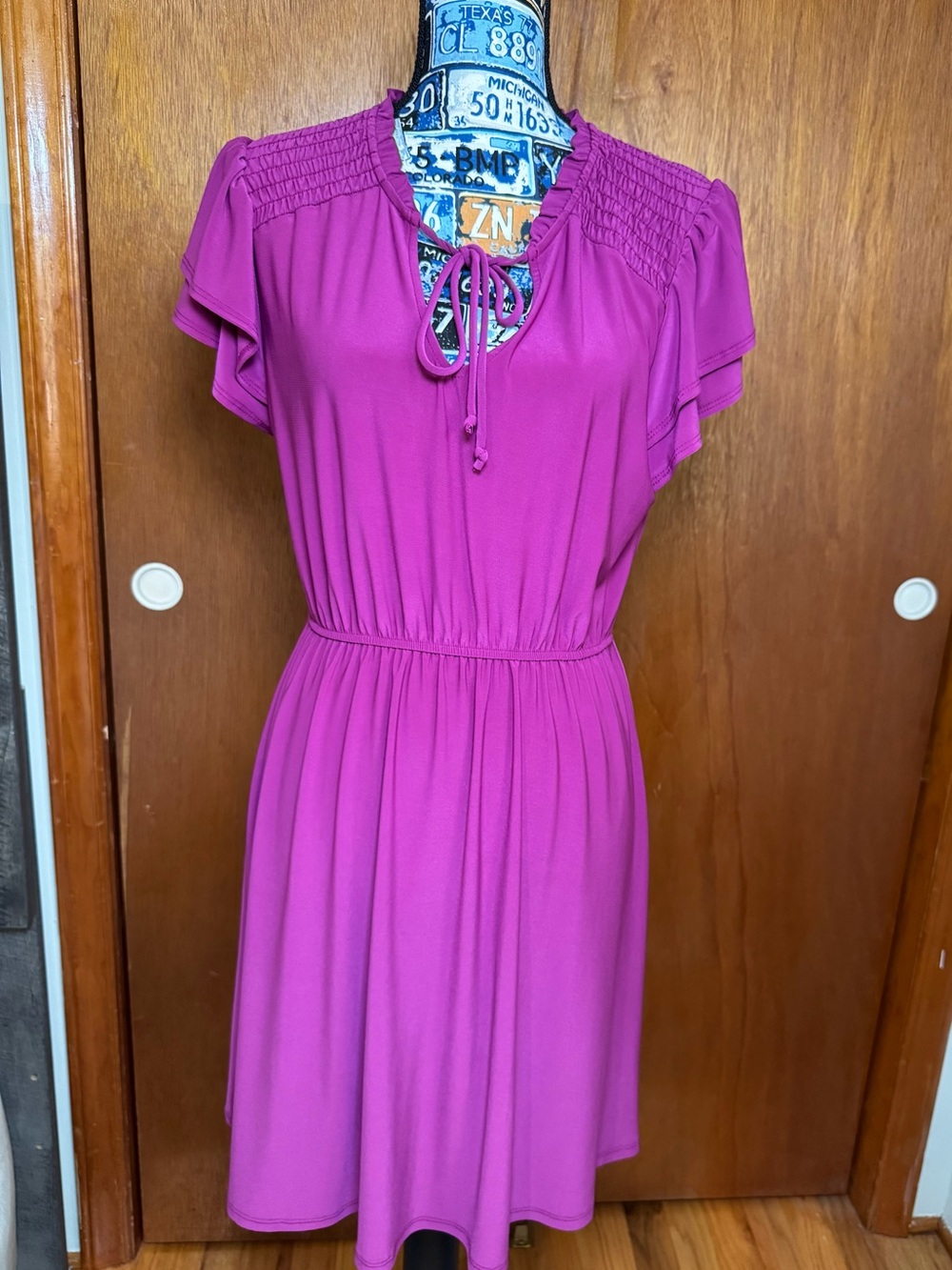 Gilli Magenta Smocked Flutter Sleeve Yoke Tie-Neck Dress, Women’s Medium